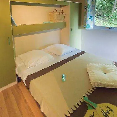 Campingplatz 5 Pers Avec Terrasse - Api-1-52-1125 *