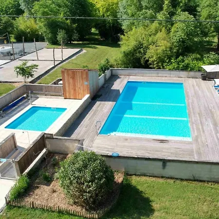 5 Pers Avec Terrasse - Api-1-52-1125 Vendoire