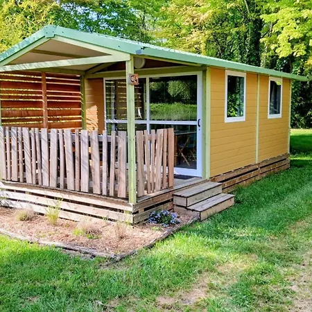 Campeggio 5 Pers Avec Terrasse - Api-1-52-1125 *